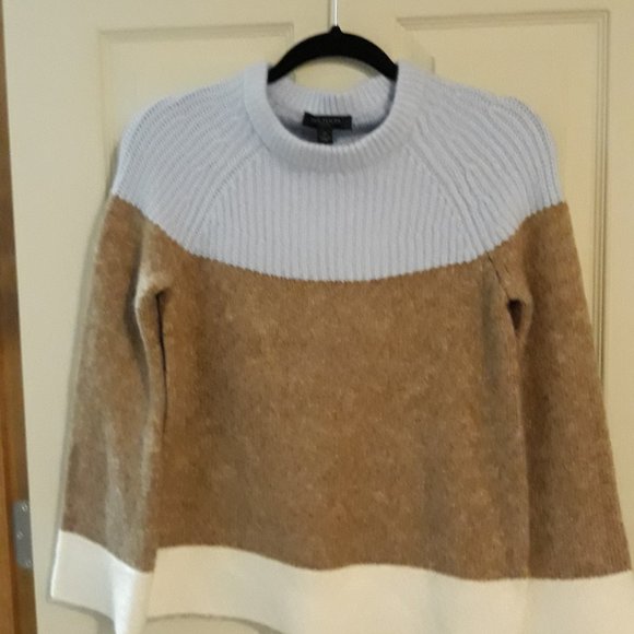 Ann Taylor Pullover Sweater